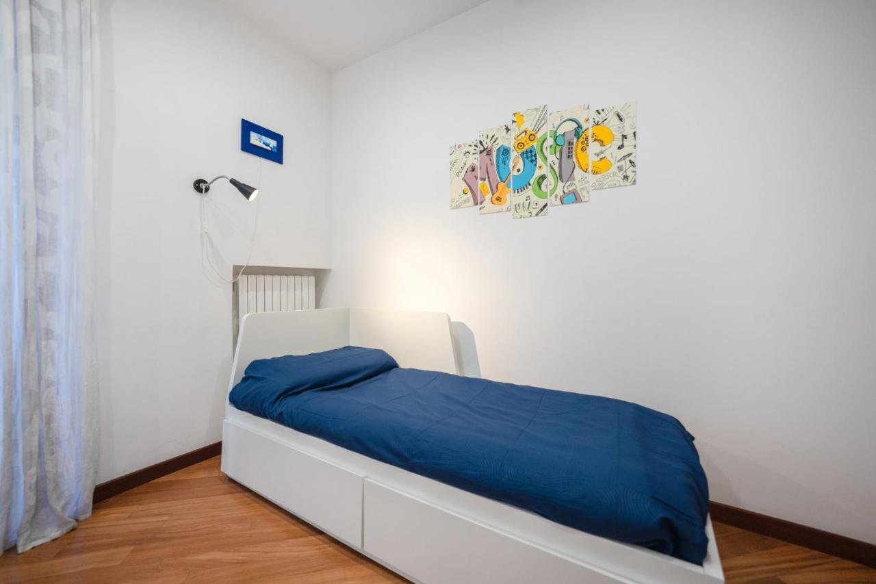 Napoli Charming Apartments Vomero "Fashion And Glamour" Exterior photo