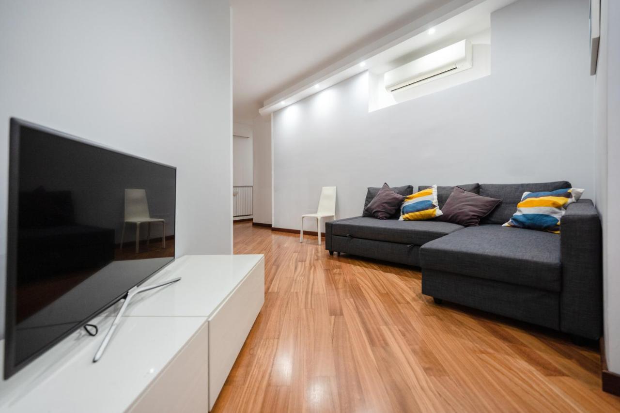 Napoli Charming Apartments Vomero "Fashion And Glamour" Exterior photo