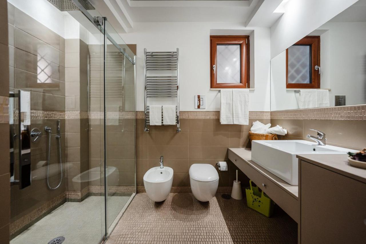 Napoli Charming Apartments Vomero "Fashion And Glamour" Exterior photo